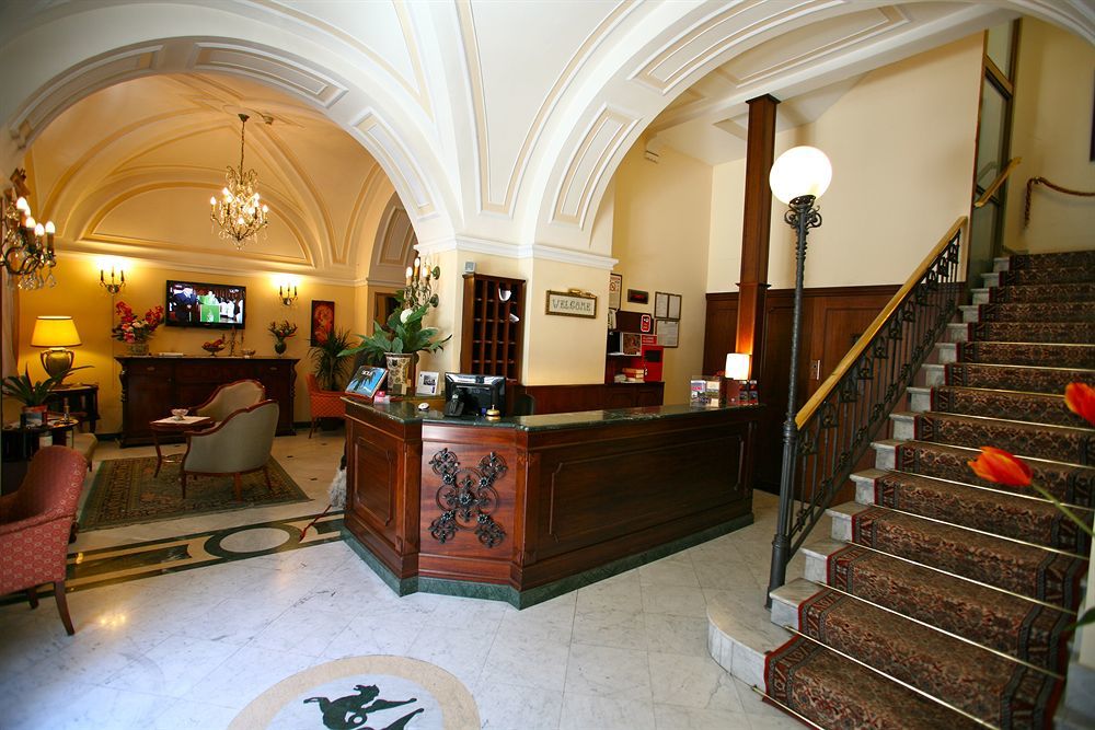 קטאניה Hotel Centrum מראה חיצוני תמונה